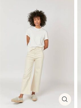 High-Rise Wide-Leg Jeans in Cream